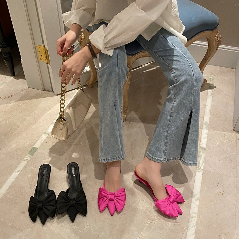 Fashion Women Slippers Thin Low Heels Black Rose Red Shoes Pointed Toe Big Bow Design Slip On Summer Beach Shoes Elegant Mules