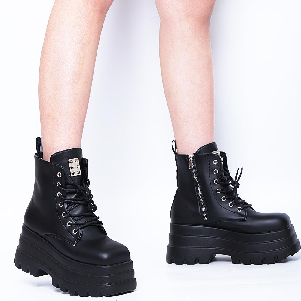 Brand New Ladies Platform Boots Fashion Rivet Punk Wedges High Heels
