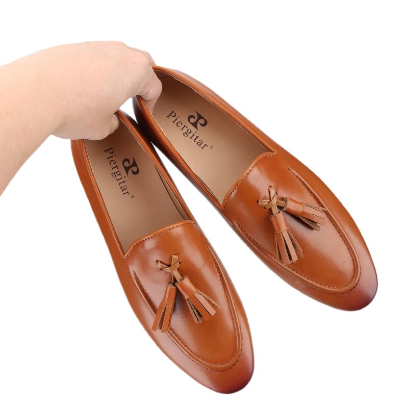Two Colors Cowhide Men Shoes With Leather Tassels Handmade Party Slip-On Loafers